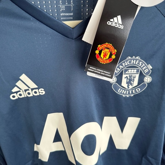 NWT Adidas Manchester United Navy Blue Training Jersey Size Medium - Picture 6 of 7